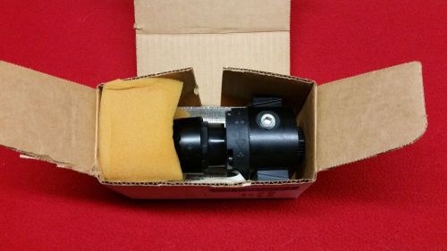 New wilkerson air regulator 3/8&#034; npt p15-03-000a for sale