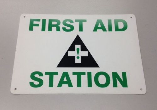 First Aid Station Plastic Safety Sign 10&#034; x 14&#034; 2pk (NEW) (6A1)