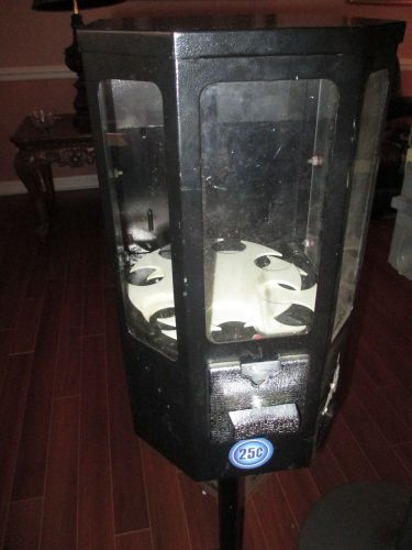 Peppermint Patty Mint Patties 25 cent Candy Vending Machine &amp; Stand NO KEY AS IS