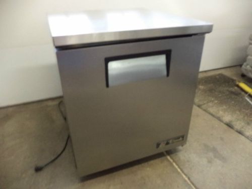 Nice n cold true 27&#034; tuc27 under counter commercial refrigerator for sale