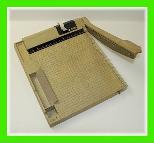 Large Ingento Paper Station #2415 Paper Trimmer and Cutter