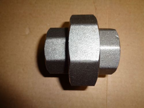 FORGED STEEL PIPE FITTING 1 1/4&#034; THREADED UNION SP-83  NEW