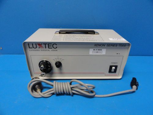 LUXTEC XENON SERIES 7000  P/N 007000-T FIBER-OPTIC LIGHT SOURCE (8882)