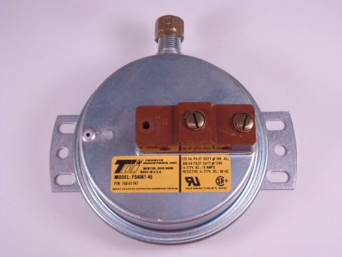 150-61147 Tri Delta Industries FS4061-45 125VA Pressure Switch NOS