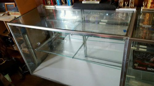 Used glass display cases for local pickup in Westchester ny area