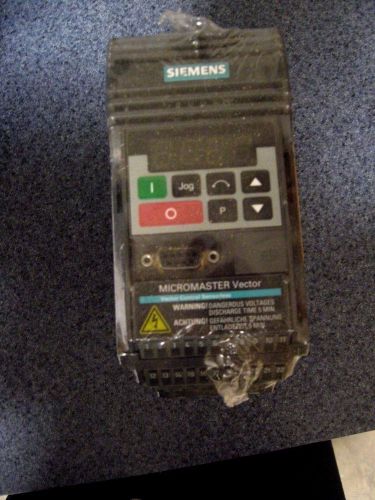 Siemens MicroMaster 6SE3211-4DA40 -NEW-