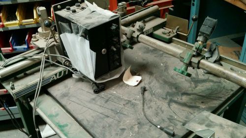 Plasma cutter or oxygen cutter table