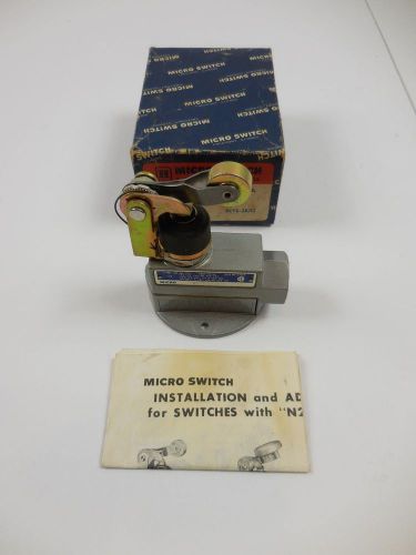 Honeywell micro switch enclosed limit switch bzv6-2rn2 top actuator new in box for sale