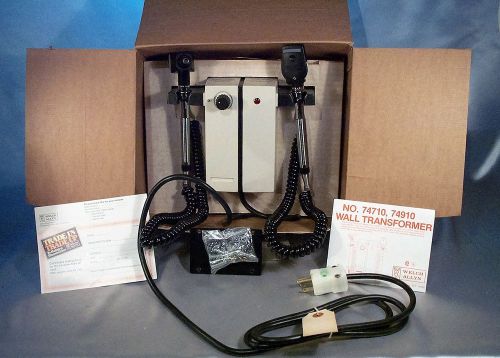 Welch Allyn Wall Mount Never Used 3.5 Volt w Heads Otoscope Ophthalmascope Set