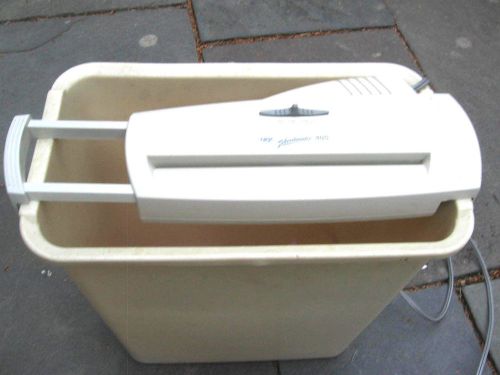 GBC Shredmaster -  Model 40S  -  Straight-Cut ( Barely Used )