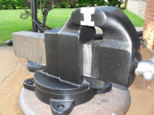 Chicago morgan vise 145,  swivel, 4 1/2&#034; jaws, 68 lbs, clean!! for sale