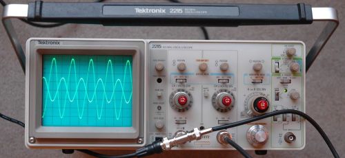 Tektronix 2215 60MHz Oscilloscope, Calibrated, Tested, Two Probes, Power Cord