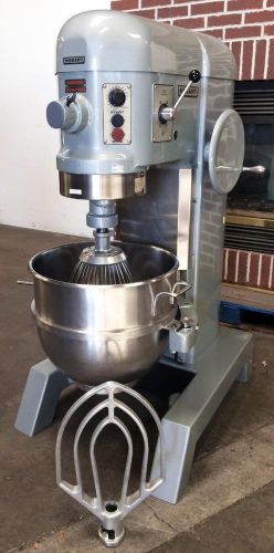 HOBART H-600T 60 QUART DOUGH MIXER WITH TIMER, BOWL, BEATER AND PADDLE