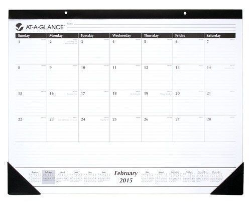AT-A-GLANCE Monthly Desk Calendar 2015 21.75 x 16 Inch Page Size (SK24-00)