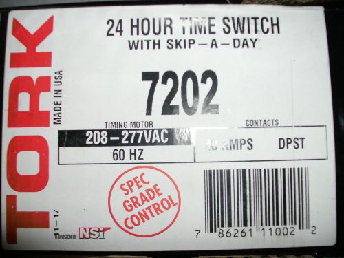 TORK 7202 MECHANICAL TIME SWITCH WITH SKIP A DAY 208-277 VAC 40 AMP DPST