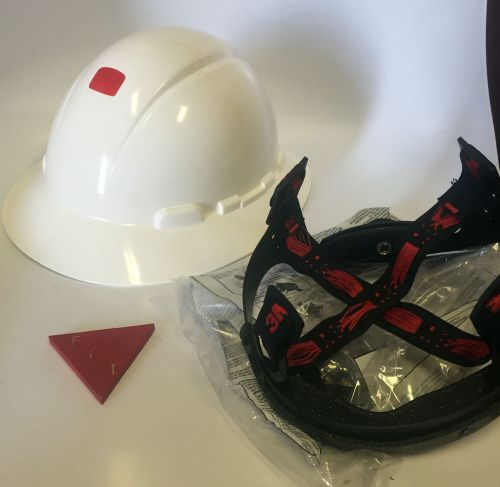 3M Full Brim Hard Hat Safety Helmet Work Contruction White 4 point ratchet
