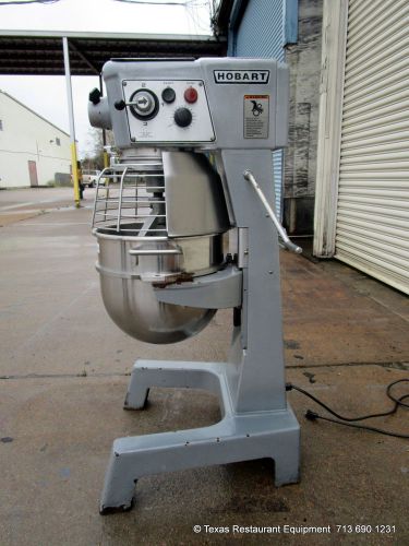 HOBART 30QT  D300 Dough Planetary Mixer  With Timer and Bowl Guard D 300