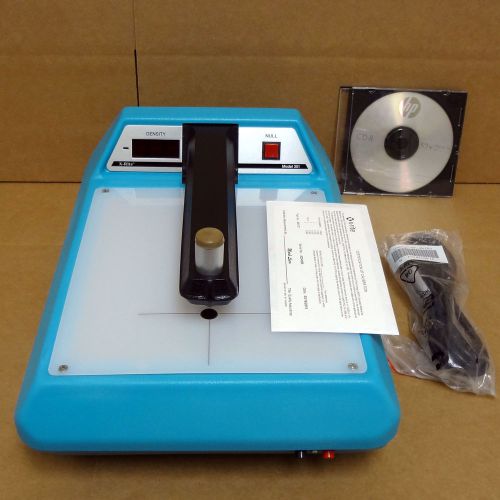 X-rite 301 Transmission Densitometer Calib Strip manual Recent Model Xrite Blue