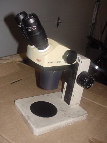 Leica StereoZoom 6 Plus microscope and stand
