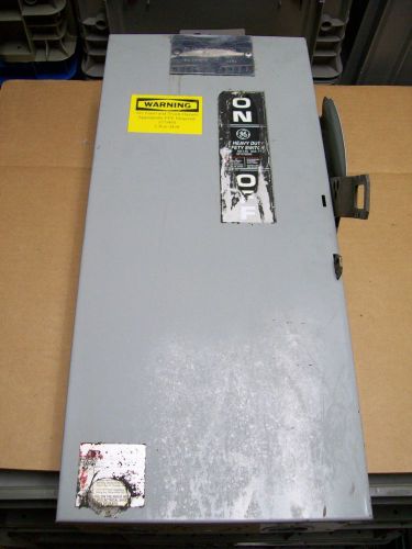 Ge safety switch 60a (missing arc shield &amp; red plastic on handle)  th3362 for sale