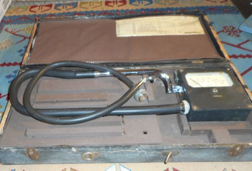 Vintage alnor  velometer jr. air flow rare boyle system no 8772 in case for sale