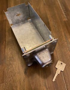 ESD MONEY BOX C-22072 8&#034; LAUNDRY COIN BOX/ VAULT WHIRLPOOL/MAYTAG W/KEY