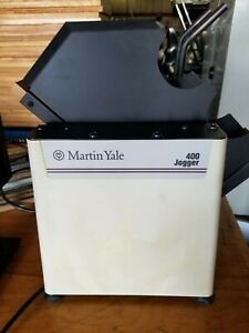 Martin Yale Paper Jogger - Model 400