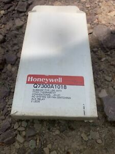 Honeywell Q7300A1018 Subbase for use With T7300 Thermostat Free Shipping