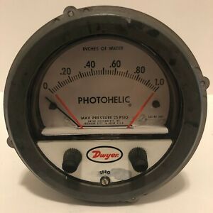 Dwyer Photohelic 3001 SERIES 3000 Pressure Switch Gage Meter 0-1.0 25 PSIG