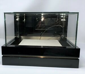 Eyewear Or Jewelry Top Of Counter Display Highlighter Case
