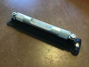 Starrett 98 8” Machinists’ Level with Ground Vial and Cross Test Level.  USA