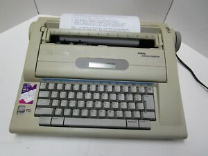 SMITH CORONA DISPLAY DICTIONARY TYPEWRITER  MODEL#  NA3HH