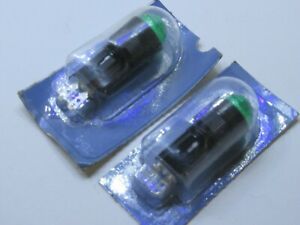 (NEW - Lot of 2) IDEC AP2M222GPN1 AR2M 24V Green Pilot Light