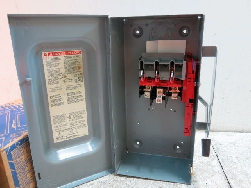 NEW SQUARE-D DU323 SAFETY DISCONNECT SWITCH, 100 AMP, 240 VAC BT