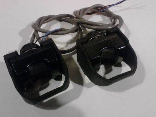 Banner OTBVP6 (LOT OF 2) Optical Momentary Action Touch Sensor  With thumb Gaurd