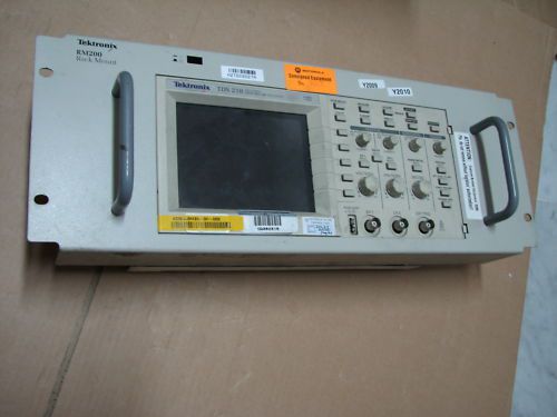 Tektronix tds210 oscilloscope 60mhz 2ch w/ rm200 rack m for sale