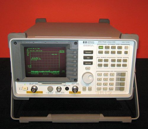 HP 8591A 9 kHz to1.8 GHz RF Spectrum Analyzer w/opts.004,010,021