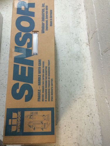 NEW Windsor Sensor S12 Commercial Upright Vacuum Cleaner Still In Box