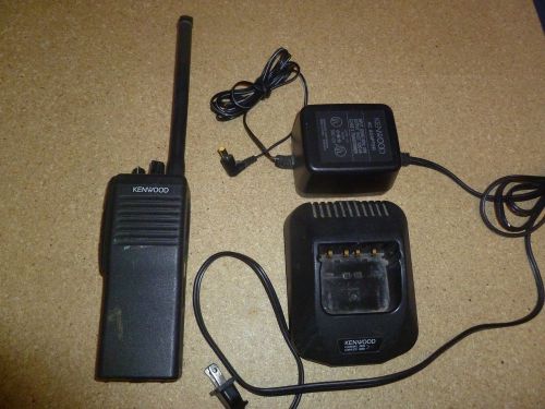 Working Kenwood TK-190 TK-190-2 30-50 MHz Low Band Two Way Radio with Charger e