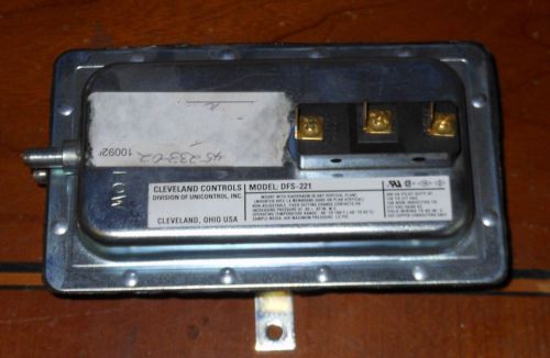 Cleveland controls - model #dfs-221, air flow sensing switch for sale