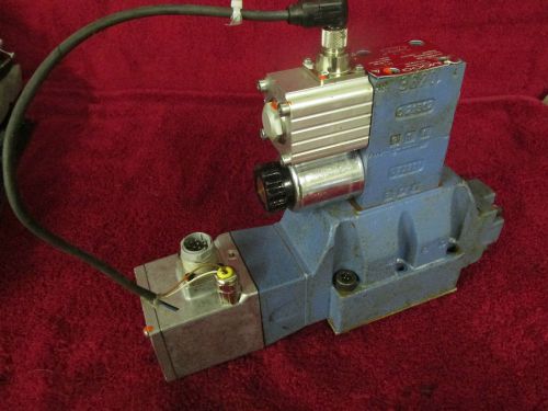 MOOG D633-7398 TYPE A08KO4M0VMJ PROPORTIONAL VALVE FOR PARTS OR REPAIR