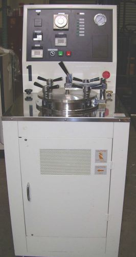 Express Test Trio-Tech 245 Autoclave System 79.6 PSIG, 0.90 FT3 Volume
