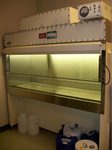 Nuaire biological safety cabinet