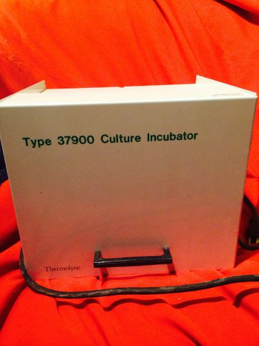 Thermolyne Laboratory Type 37900 Culture Incubator