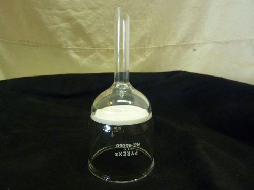 Pyrex No 3606 150 mL ASTM 10-15µm medium porosity filter funnel