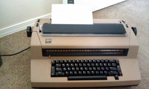 Vintage IBM Correcting Selectric III Electric Typewriter WORKS!