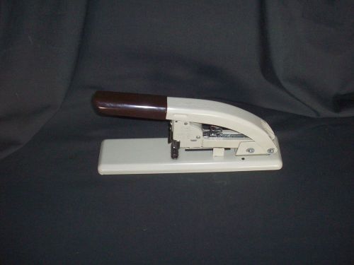 Vintage Swingline Strong Arm Heavy Duty Stapler Model 113 Lightly Used