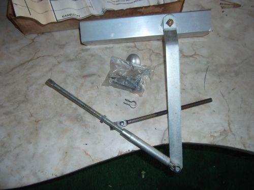 USA MADE DOOR CLOSER NEW BUT MISSING ONE PART. GOOD PRICE