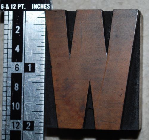 Vintage / Antique Letterpress Wood Printer&#039;s Type &#034;W&#034;.  2&#034; tall, 12 line