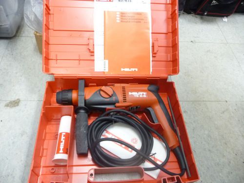 Hilti TE 2-S Rota ry Hammer Drill 120V with hard case Brand New
